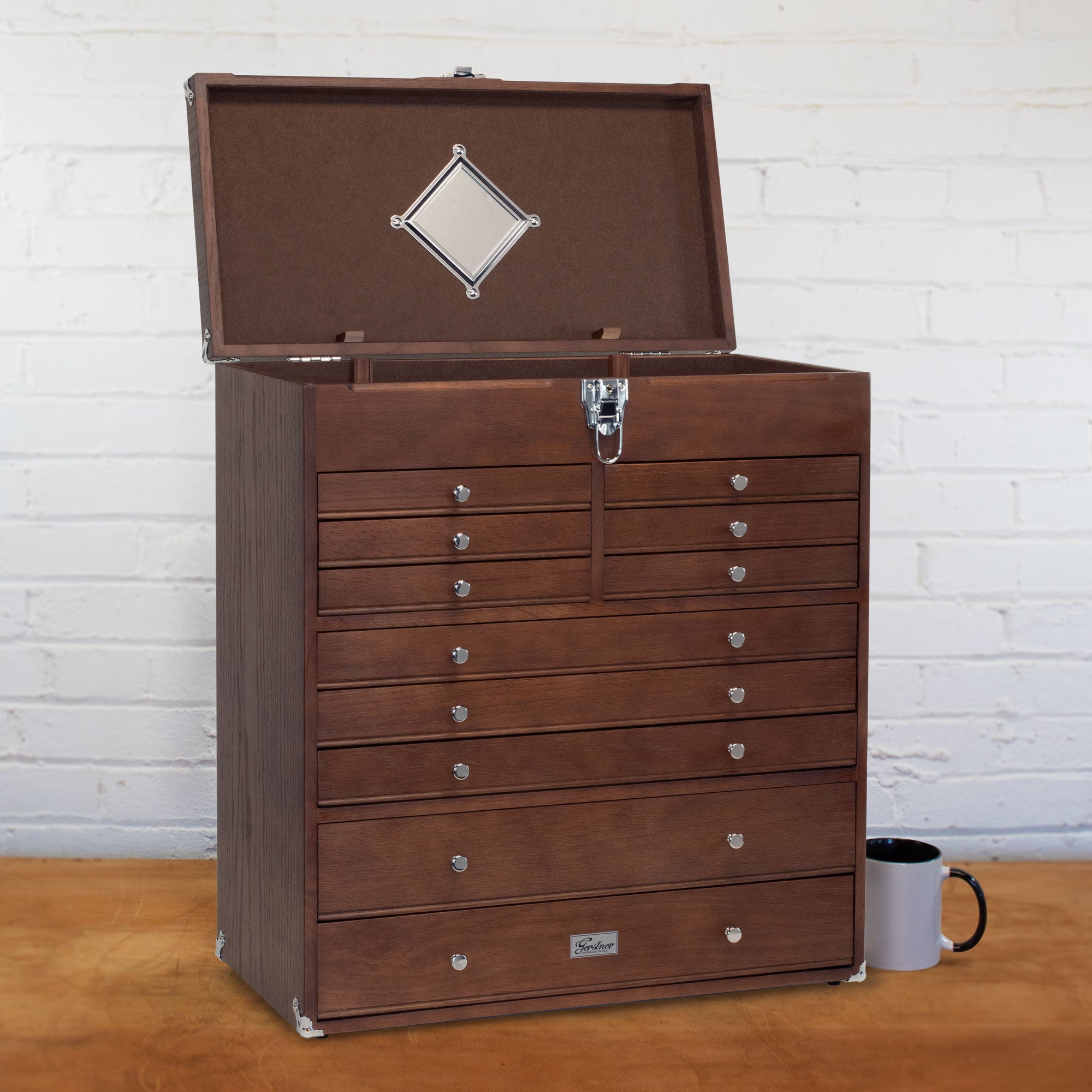 GI-T22-D Dark Oak 11-Drawer Chest - Thumbnail 3