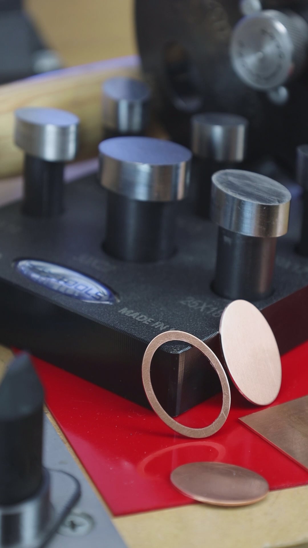 Oval (Cabochon) Disc Cutter, 6 sizes included